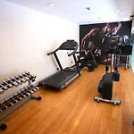 فيلاماري فندق 4*